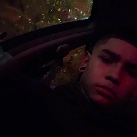 Meet your Posher, Omar - Picture 1 of 1